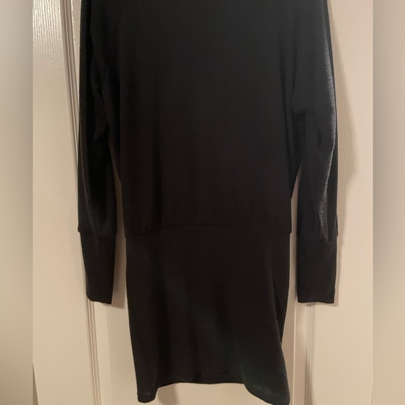 🖤Urban Outfitters Silence + Noise Black Top NWT - Picture 2 of 5